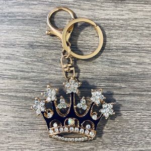 Rhinestone crown 👑 keychain or purse charm 👛